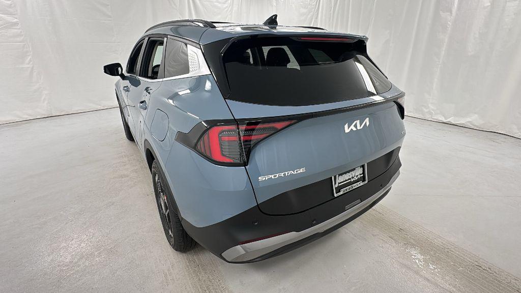 new 2026 Kia Sportage Hybrid car, priced at $34,216