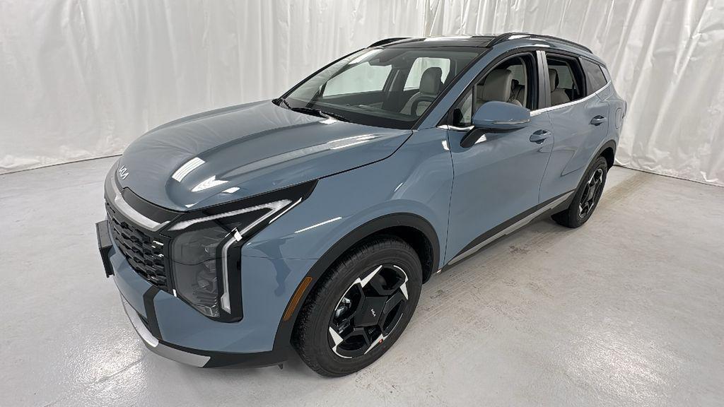 new 2026 Kia Sportage Hybrid car, priced at $34,216