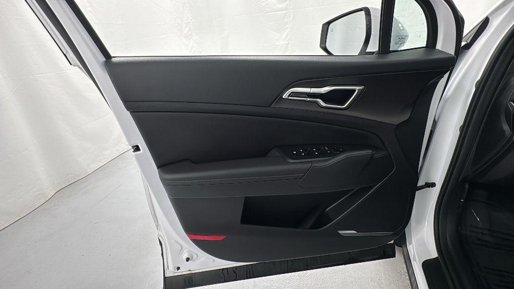 used 2026 Kia Sportage car, priced at $32,988