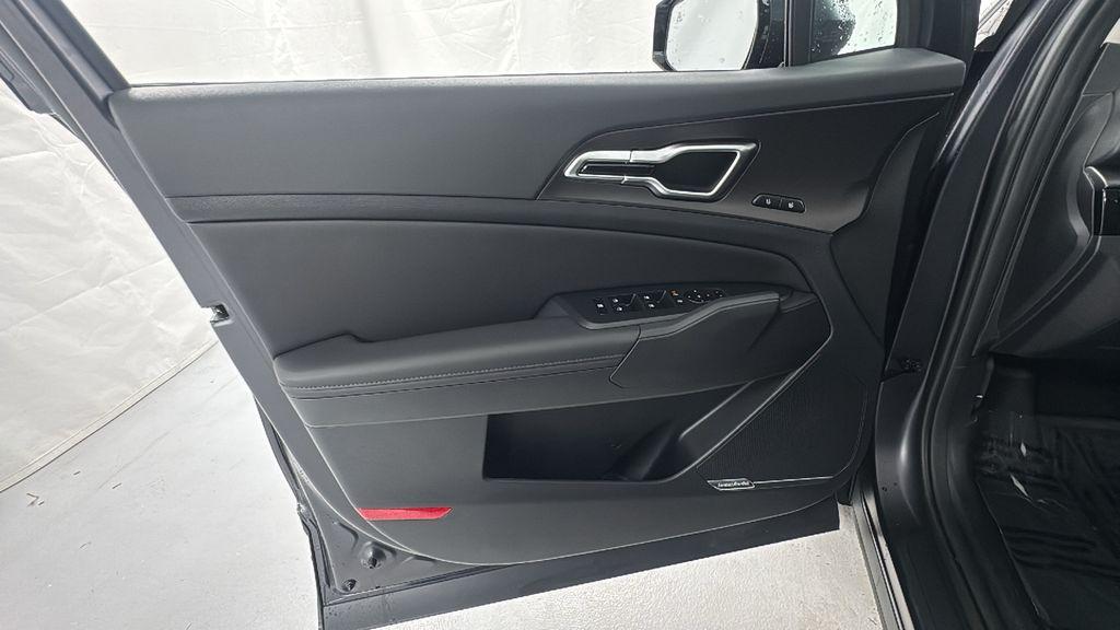 new 2026 Kia Sportage car, priced at $36,976