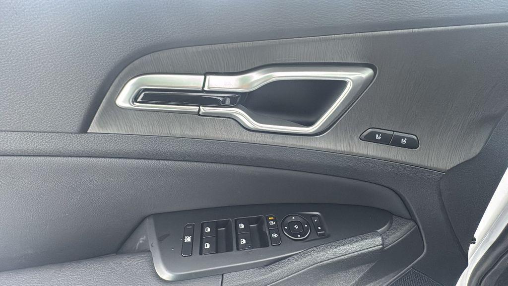 new 2026 Kia Sportage car, priced at $36,100