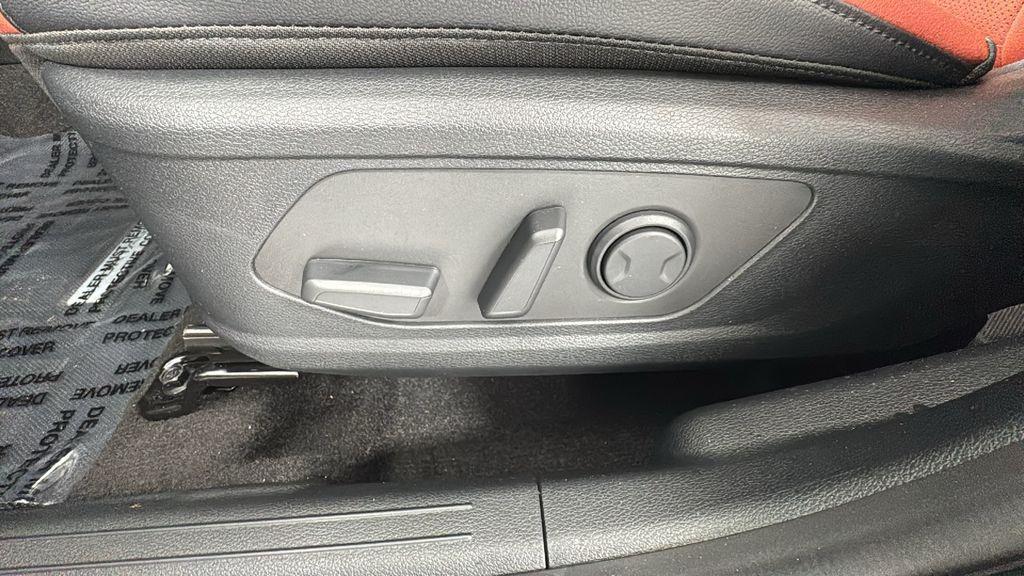 new 2026 Kia Sportage Hybrid car, priced at $39,984