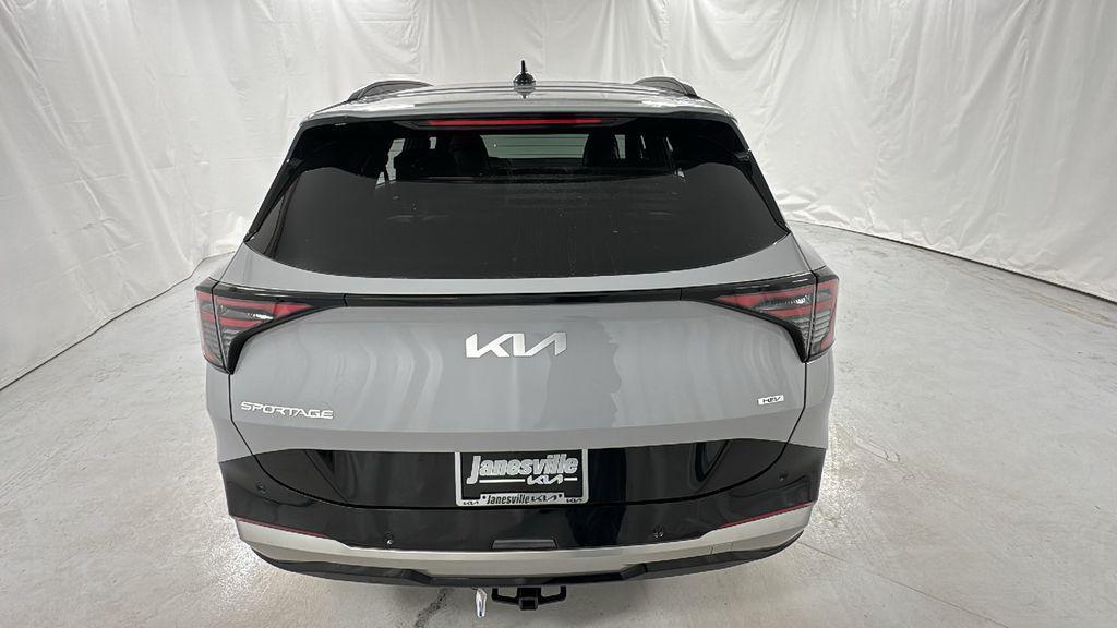 new 2026 Kia Sportage Hybrid car, priced at $39,984