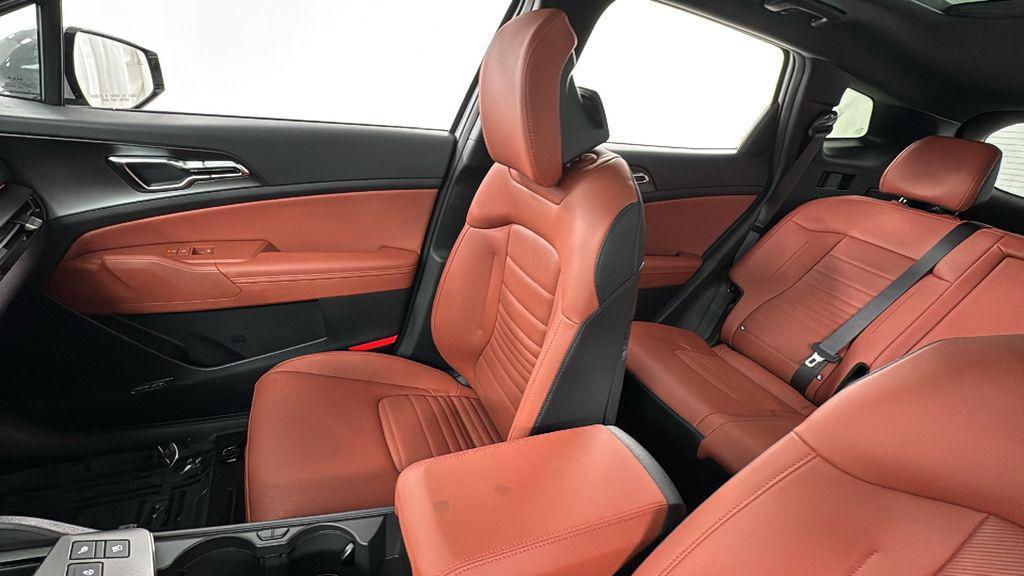 new 2026 Kia Sportage Hybrid car, priced at $39,984