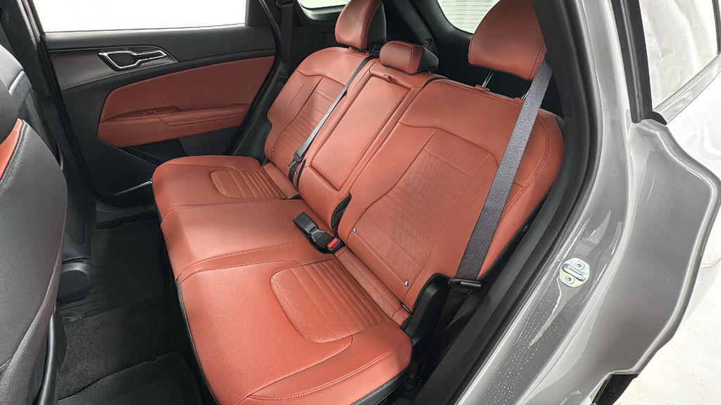 new 2026 Kia Sportage Hybrid car, priced at $39,984