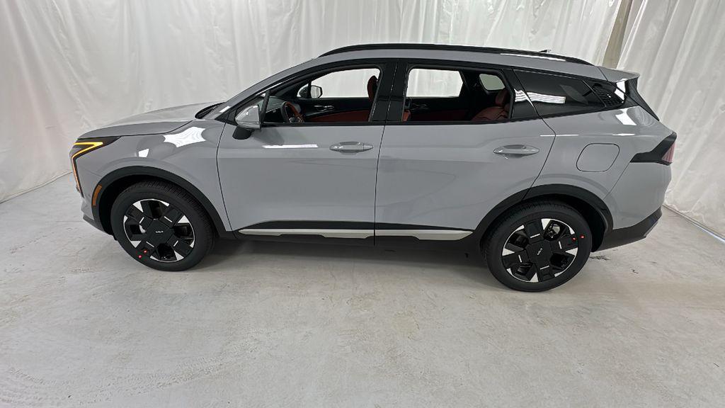 new 2026 Kia Sportage Hybrid car, priced at $39,984