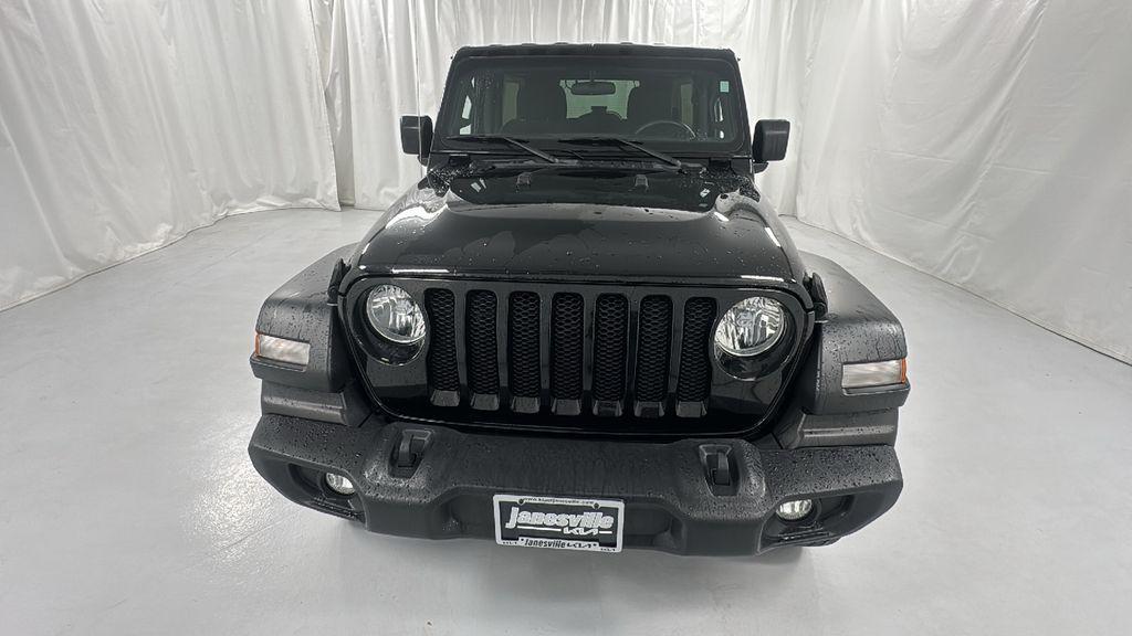 used 2021 Jeep Wrangler Unlimited car, priced at $21,987