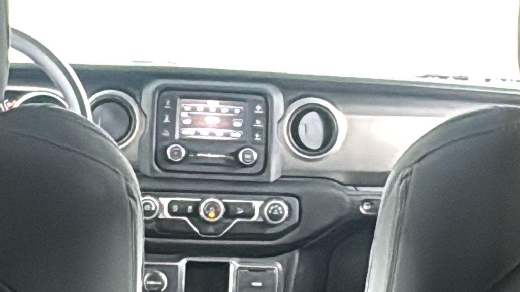 used 2021 Jeep Wrangler Unlimited car, priced at $21,987