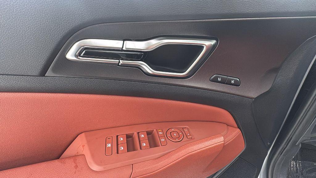 new 2026 Kia Sportage Hybrid car, priced at $39,580