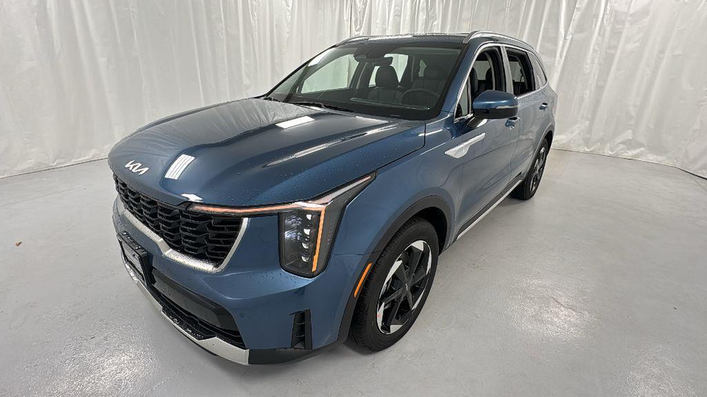 new 2026 Kia Sorento Hybrid car, priced at $38,343