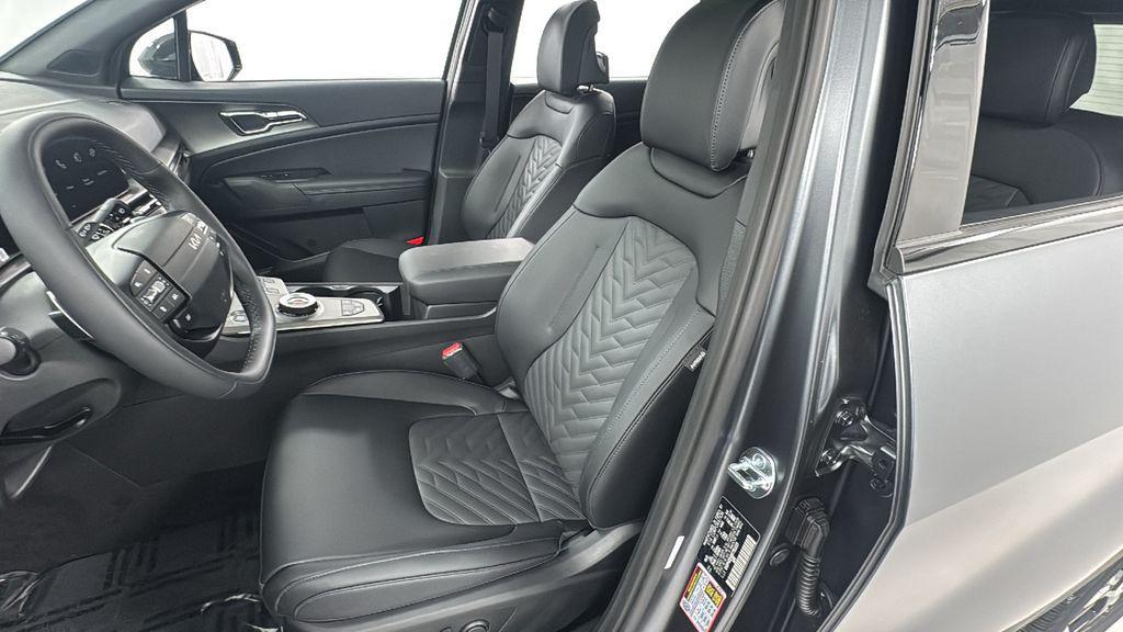 new 2026 Kia Sportage car, priced at $35,674