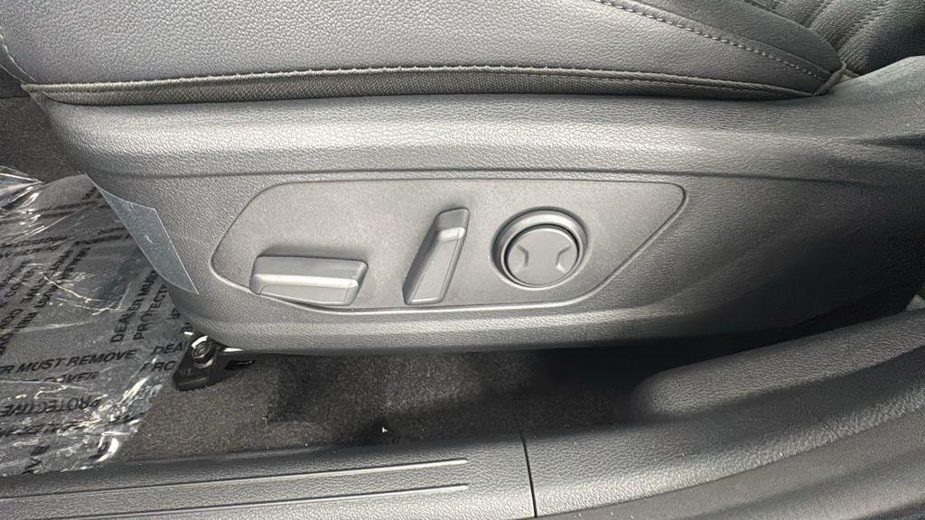 new 2026 Kia Sportage car, priced at $35,674