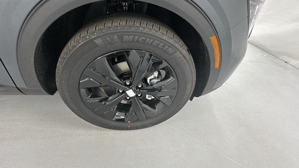 new 2025 Kia Sportage car, priced at $38,378