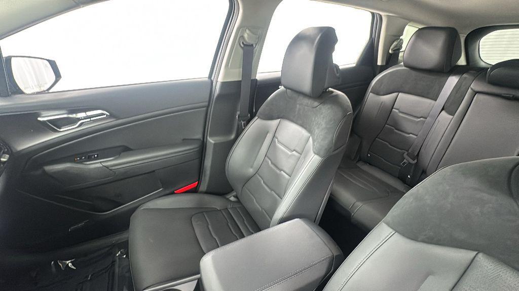 new 2026 Kia Sportage Hybrid car, priced at $40,596