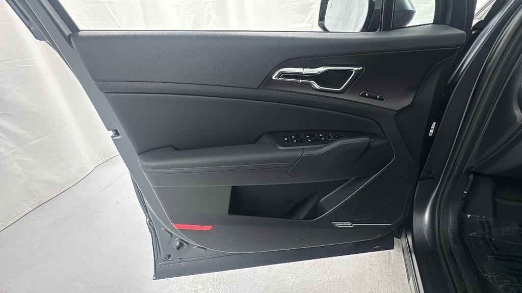 new 2026 Kia Sportage Hybrid car, priced at $40,596