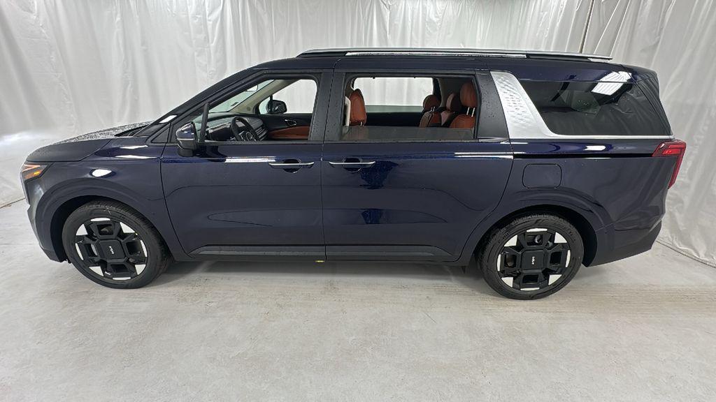 new 2026 Kia Carnival car, priced at $39,424