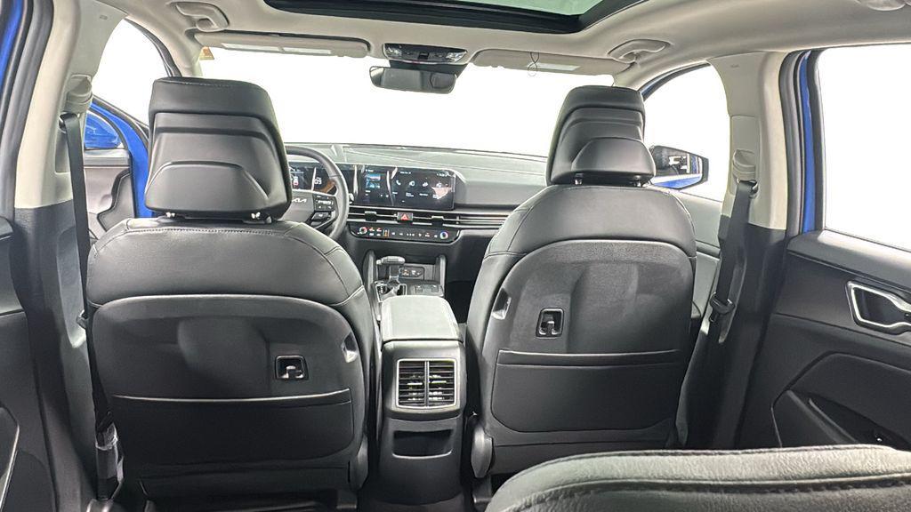 new 2026 Kia Sportage car, priced at $32,623