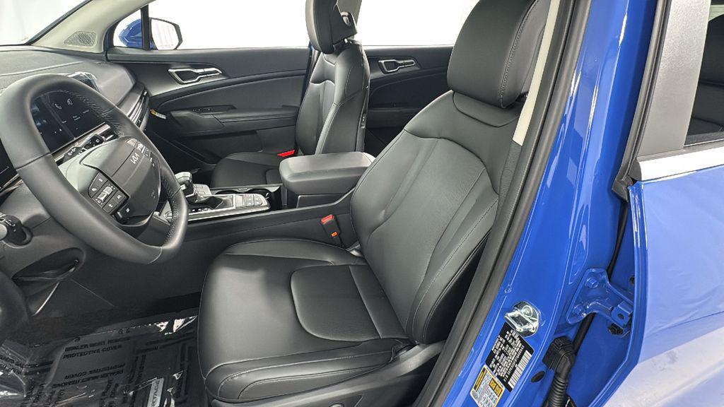new 2026 Kia Sportage car, priced at $32,623