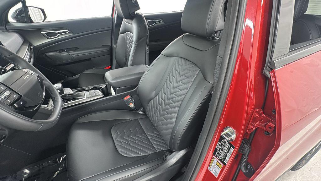 new 2026 Kia Sportage car, priced at $33,765
