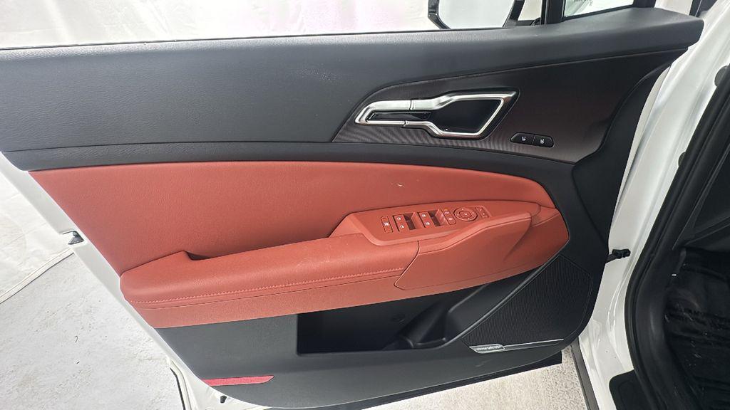 new 2026 Kia Sportage Hybrid car, priced at $39,984