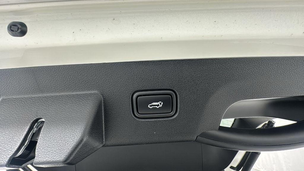 new 2026 Kia Sportage Hybrid car, priced at $39,984