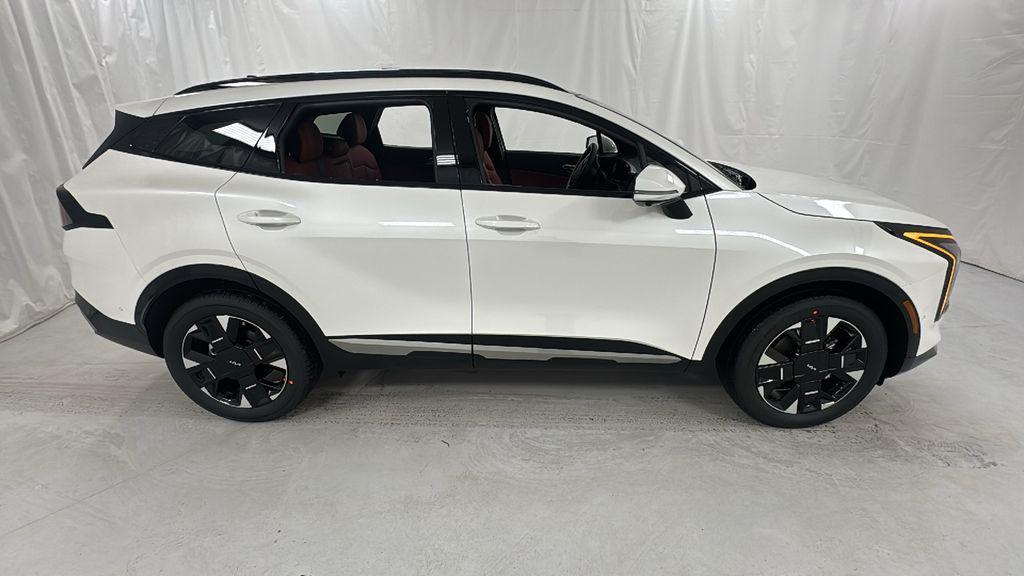 new 2026 Kia Sportage Hybrid car, priced at $39,984