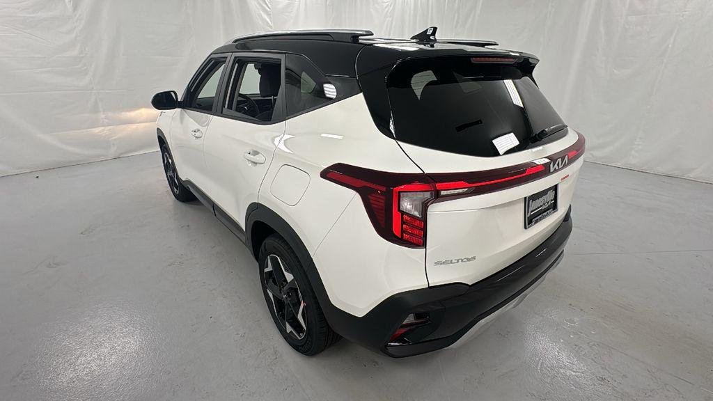 new 2026 Kia Seltos car, priced at $26,811
