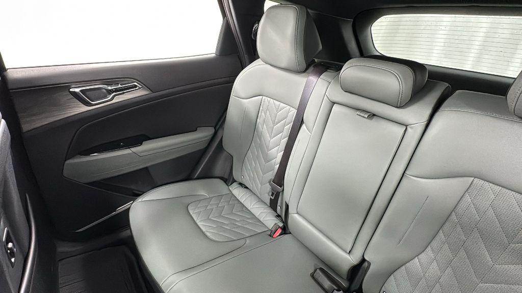 new 2025 Kia Sportage car, priced at $37,487