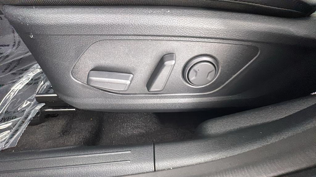 new 2025 Kia Sportage car, priced at $37,487