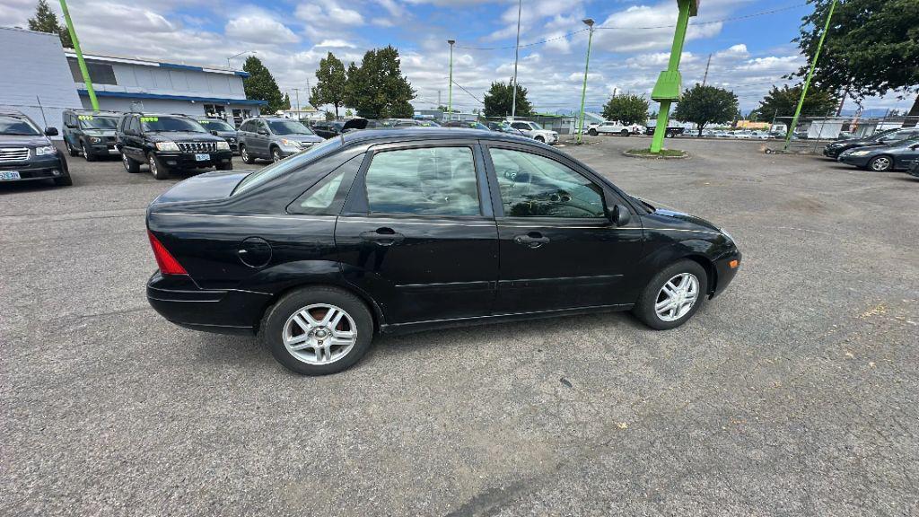 used 2001 Ford Focus car, priced at $3,995