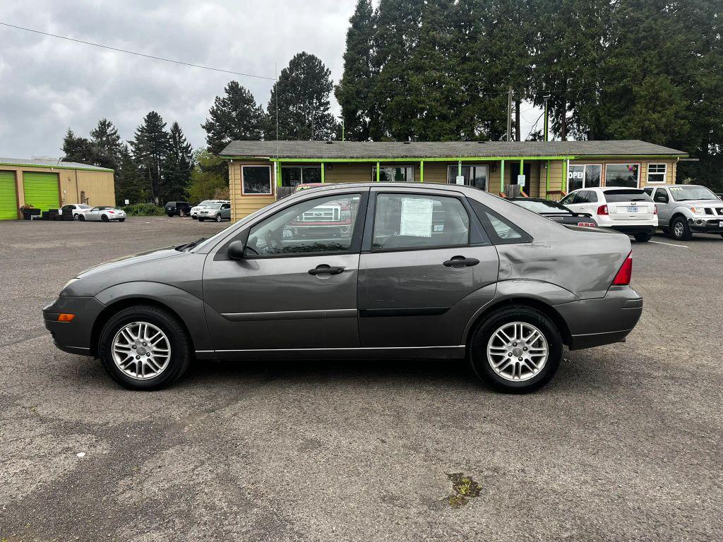 used 2005 Ford Focus car, priced at $1,995