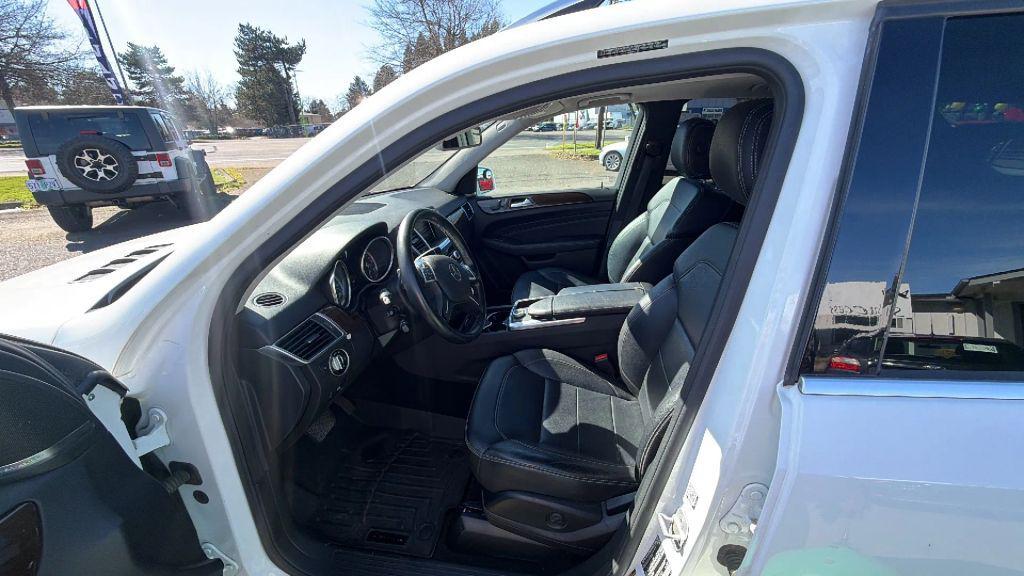 used 2015 Mercedes-Benz M-Class car, priced at $11,995