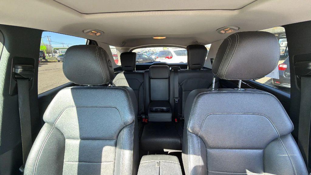 used 2015 Mercedes-Benz M-Class car, priced at $11,995