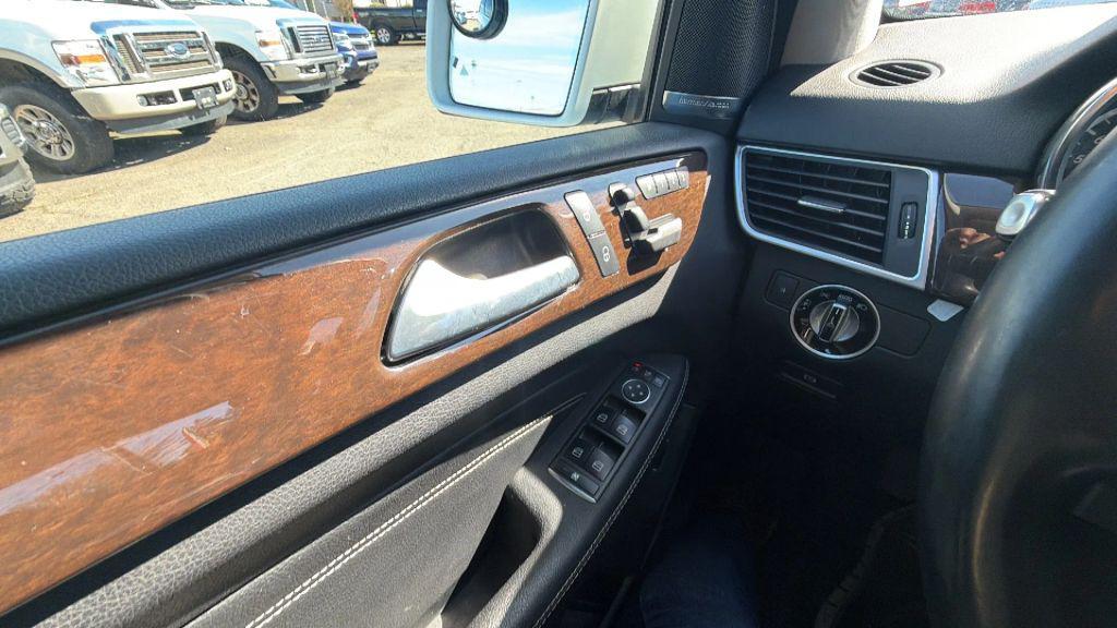 used 2015 Mercedes-Benz M-Class car, priced at $11,995