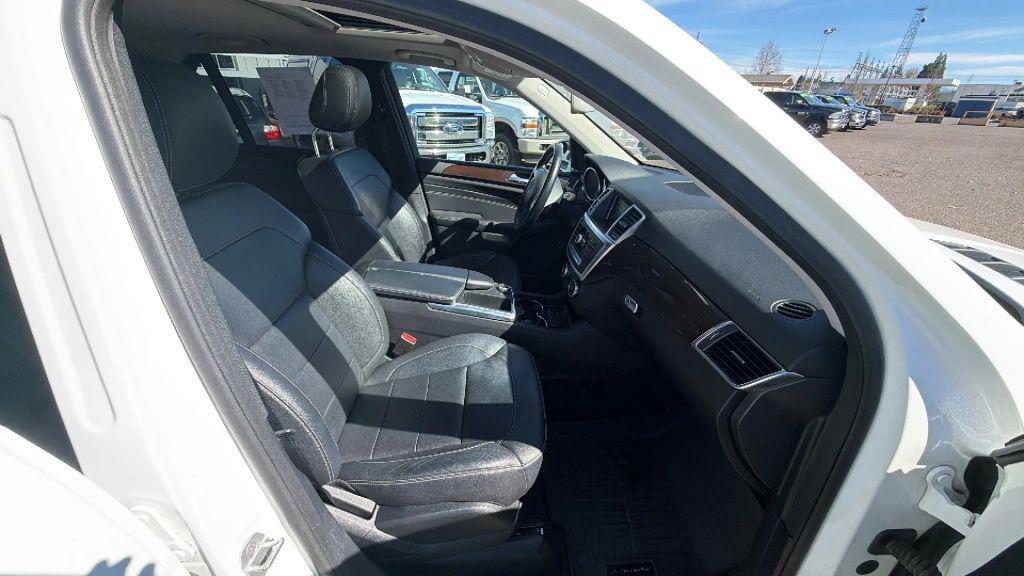 used 2015 Mercedes-Benz M-Class car, priced at $11,995