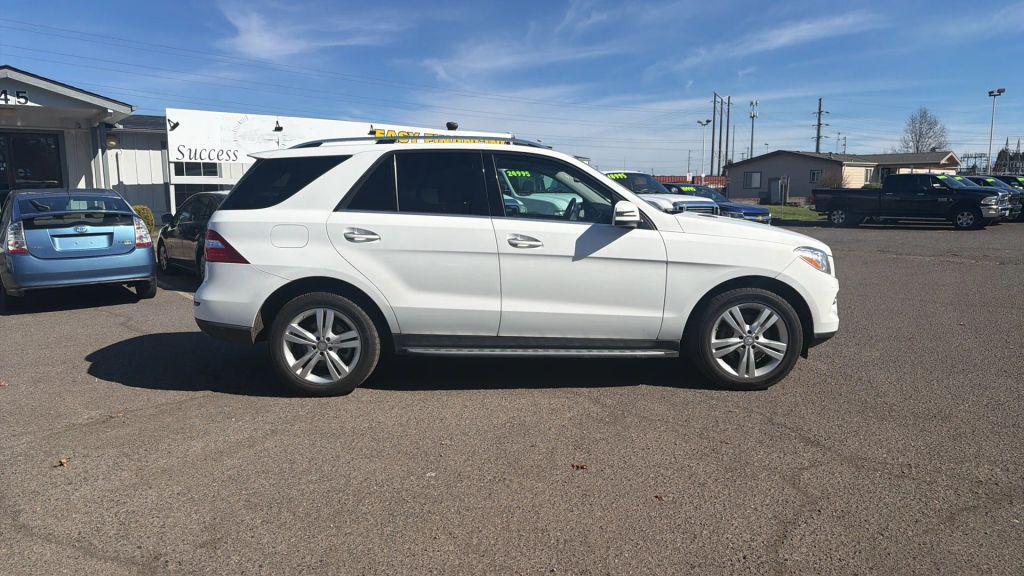 used 2015 Mercedes-Benz M-Class car, priced at $11,995