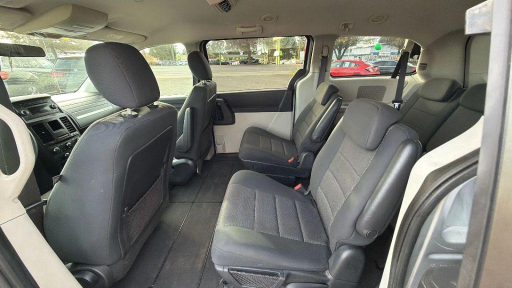 used 2009 Dodge Grand Caravan car, priced at $5,995
