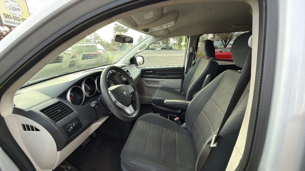 used 2009 Dodge Grand Caravan car, priced at $5,995