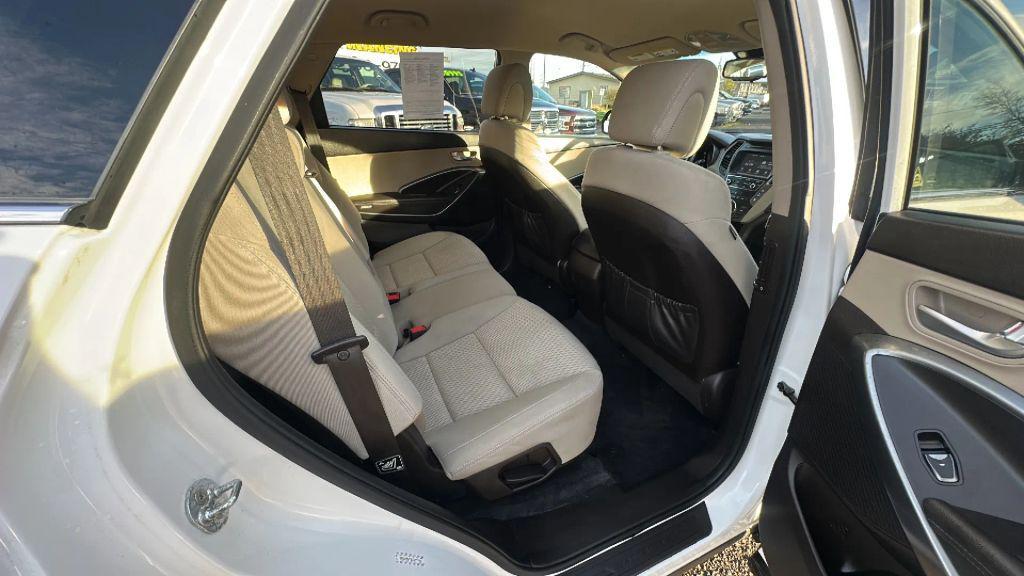 used 2019 Hyundai Santa Fe XL car, priced at $18,995