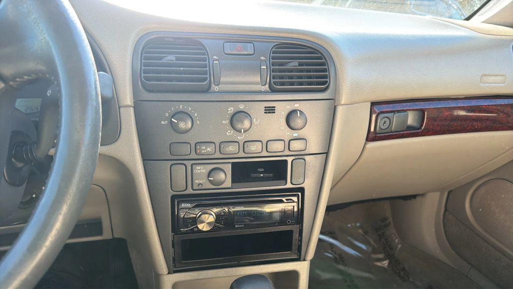 used 2003 Volvo S40 car, priced at $4,995