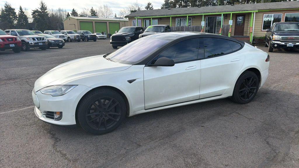 used 2014 Tesla Model S car, priced at $15,995