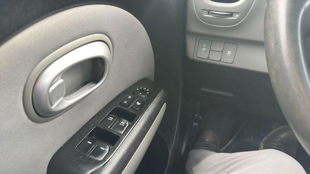 used 2014 Kia Soul car, priced at $5,995