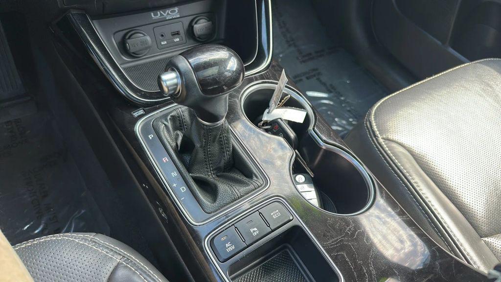 used 2015 Kia Sorento car, priced at $12,995