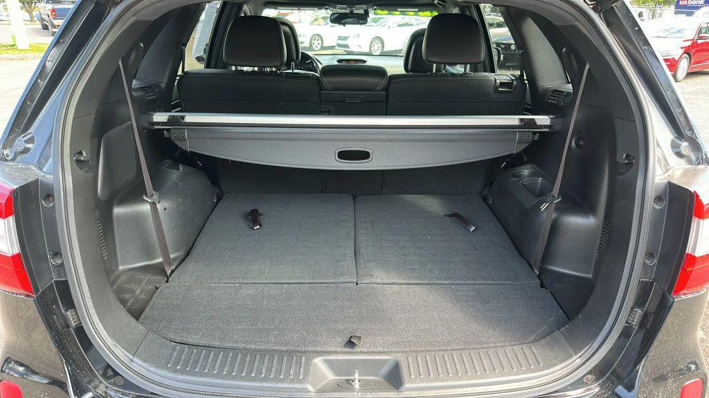 used 2015 Kia Sorento car, priced at $12,995