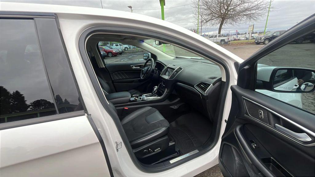 used 2015 Ford Edge car, priced at $10,995