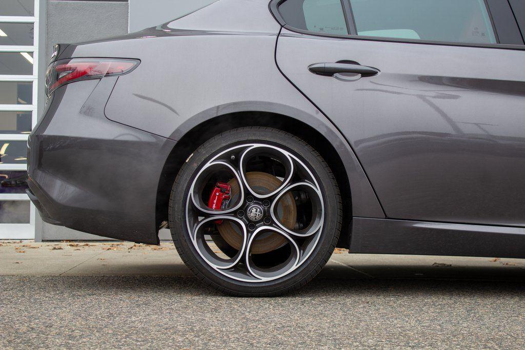 used 2025 Alfa Romeo Giulia car, priced at $43,900