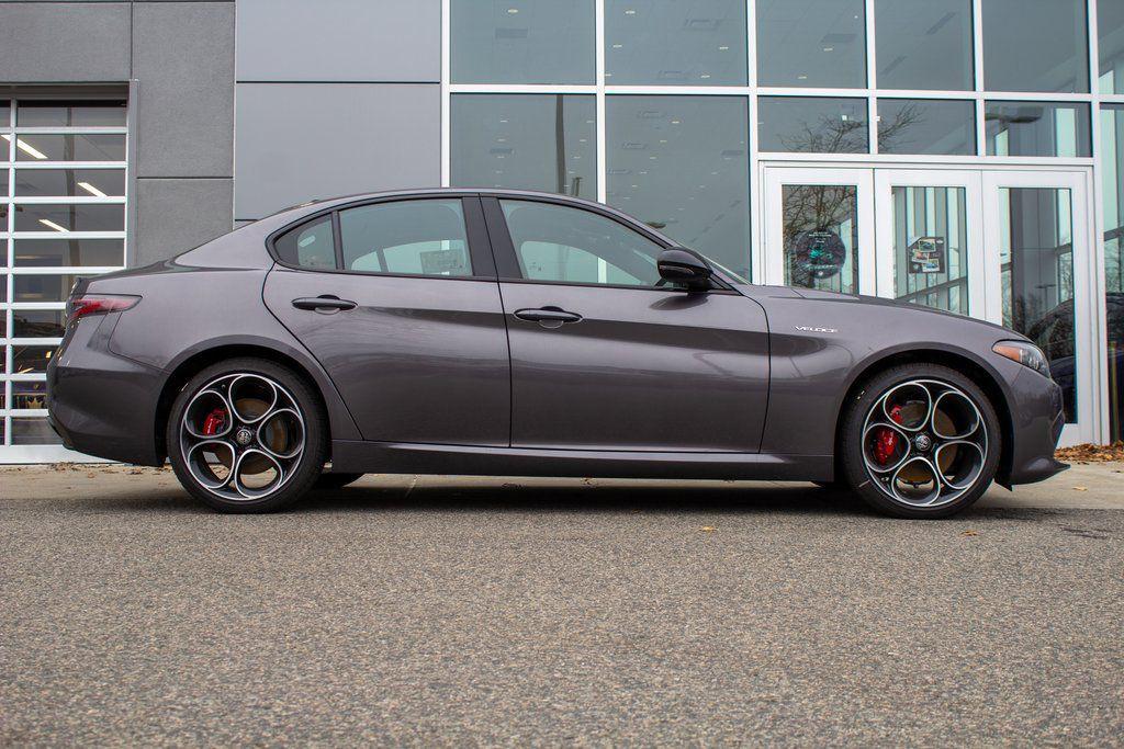 used 2025 Alfa Romeo Giulia car, priced at $43,900
