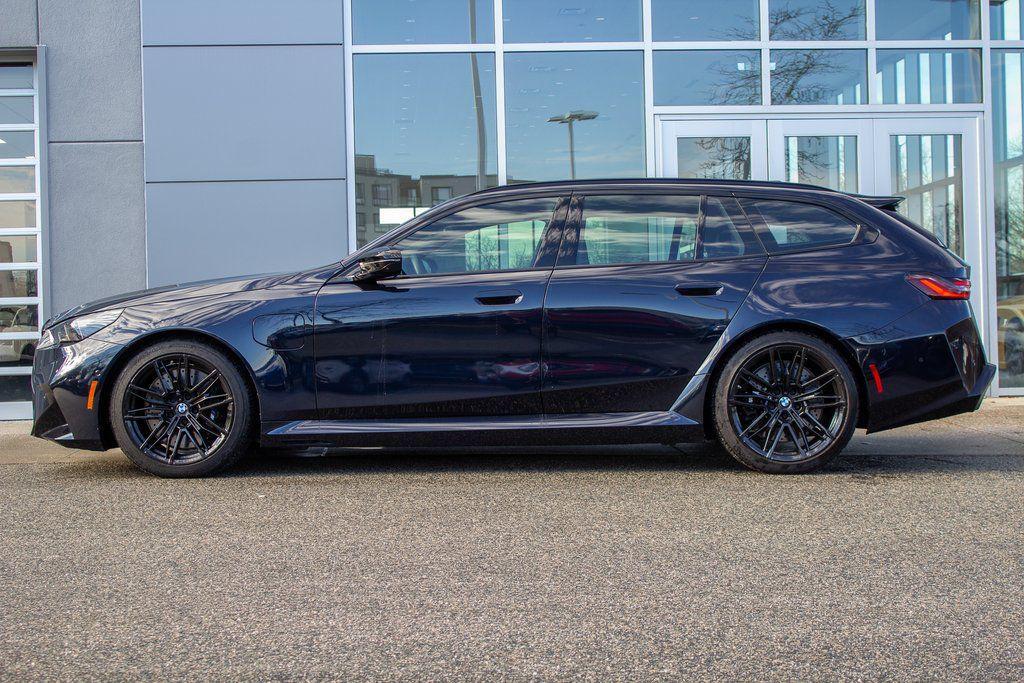 used 2025 BMW M5 car, priced at $126,500