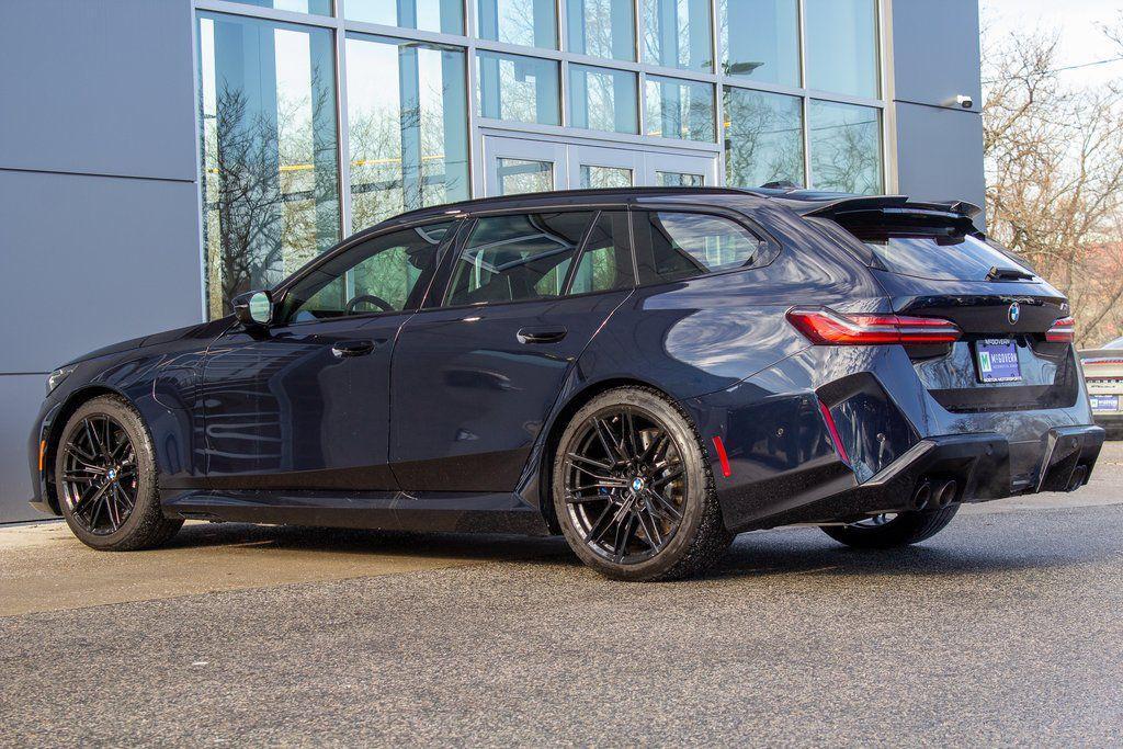 used 2025 BMW M5 car, priced at $126,500