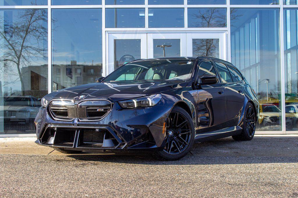 used 2025 BMW M5 car, priced at $126,500